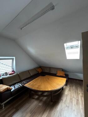 Foto - 2 Zimmer Dachgeschoßwohnung zur Miete in Höpfingen