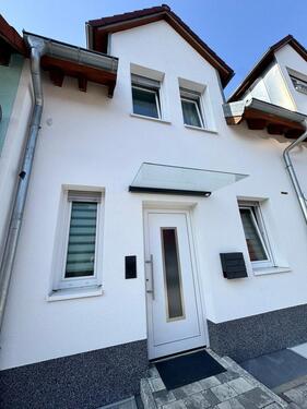 Foto - Elegantes 5-Zimmer Reihenhaus in Künzelsau