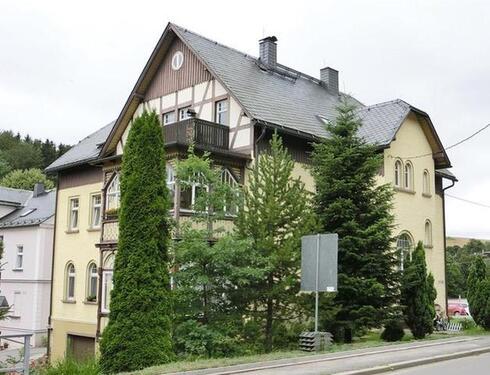 Foto - ERSTBEZUG NACH SANIERUNG !!! Großzügige 1-bis 2-R-Whg EBK teilmöbliert, Tiefgarage, Aufzug