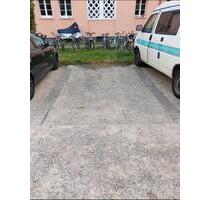 ParkplatzStellplatz an der Merzhauser Straße (Innenhof) - Freiburg im Breisgau Günterstal