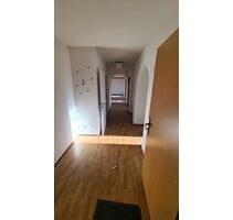 Lichtdurchflutete offene 3-Zimmer-Wohnung - Affing