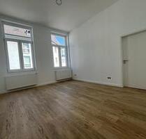 Sanierte 3 Zimmer Wohnung in Hauptbahnhofnähe - Krefeld