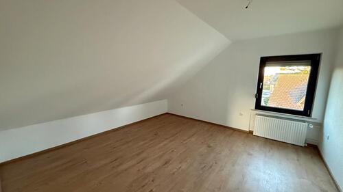 Foto - 2 Zimmer Dachgeschoßwohnung zur Miete in Brühl