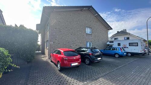 Foto - Gepflegte 3-Zimmer-Wohnung mit großer Terrasse in ruhigem 5-Parte