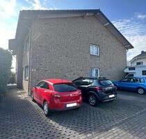 Gepflegte 3-Zimmer-Wohnung mit großer Terrasse in ruhigem 5-Parte - Zülpich