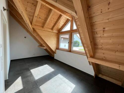 Foto - Dachgeschoßwohnung in Finning zur Miete