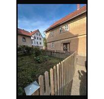 Mehrfamilienhaus mit Garten - 30.000,00&nbsp;EUR Kaufpreis, ca.&nbsp; 147,00&nbsp;m&sup2; in Floh-Seligenthal (PLZ: 98593)