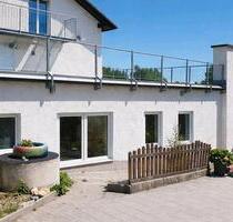 Wohnen wie im Haus – 4Z Wohnung Terrasse und Garten - Schernfeld Birkhof