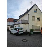 Zu vermieten Haus Grosskarlbach 5 Z, Küche, WC Dusche Hof 100qm - Gerolsheim