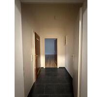 Renovierte 2 - Zimmer Wohnung mit Küche in Südstadt Elberfeld - Wuppertal Arrenberg