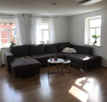 Großzügige 3,5 Zimmer-Wohnung mit Garage in Calden