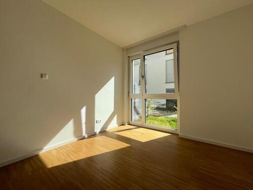 Foto - 3 Zimmer Wohnung mit Terrasse! - 950,00&nbsp;EUR Kaltmiete, ca.&nbsp; 75,17&nbsp;m&sup2;