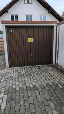 Foto - Garage Stellplatz Halle Unterstellplatz Lagerraum Werkstatt Haus