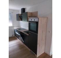 Schöne, ruhige, komplett renovierte, helle 2 Zimmer- Wohnung - Oberasbach