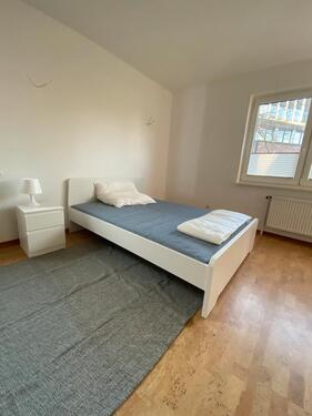 Foto - Möbliertes Zimmer - TOP LAGE! - 319,00&nbsp;EUR Kaltmiete, ca.&nbsp; 18,00&nbsp;m&sup2;