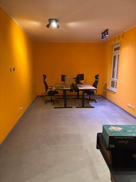 Foto - Helle Bürofläche in Steuerbüro – mit Glasfaser, Küche & Balkon