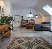 Möblierte 3-Zi. 113 m² – Süd-Loggia+Garten+Carport - 12 Monate - Buckenhof