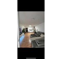 Attraktive 2-Zimmer-Erdgeschoss-Wohnung mit EBK und Terrasse - Moosburg an der Isar