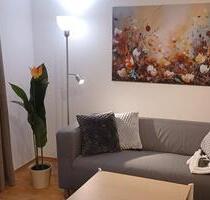 Erstbezug f. 2erWG: Neu möbl. 2-Zi.-Whng bei S8 Bogenhausen - München