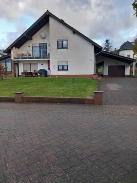 Foto - Mehrfamilienhaus in ruhiger Lage bei Selters Povisionsfrei !