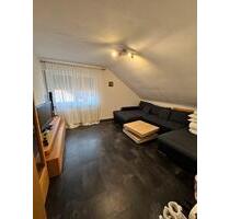 2,5-Zimmer-Dachgeschosswohnung in Baltmannsweiler Privatverkauf - Esslingen am Neckar Oberesslingen