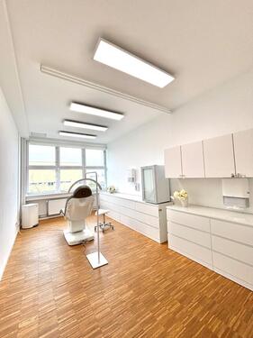 Foto - Helles Büro Gewerbe Büroraum Lager zur Untermiete