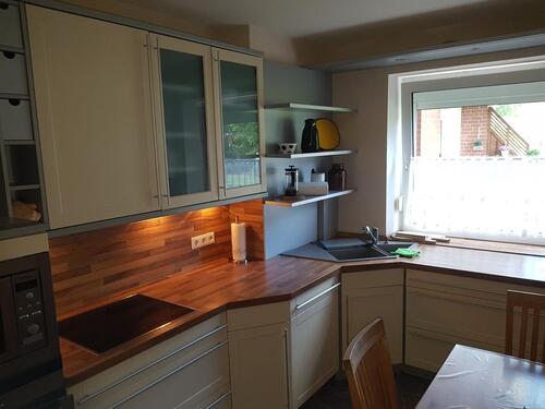 Foto - Zentral gelegene möblierte 3 Zimmer Wohnung in Emden-Borssum