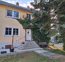 Haus mit Charme - Ein bzw. Zweifamilenhaus teilbar in 2 Wohnungen - Winzer