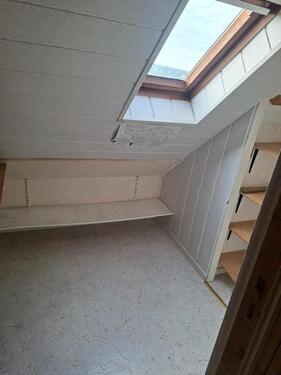 Foto - 3 Zimmer Dachgeschoßwohnung zur Miete in Heusweiler