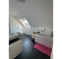 Charmante Dachgeschosswohnung - 289.000,00&nbsp;EUR Kaufpreis, ca.&nbsp; 92,00&nbsp;m&sup2; in Bochum (PLZ: 44894) Werne