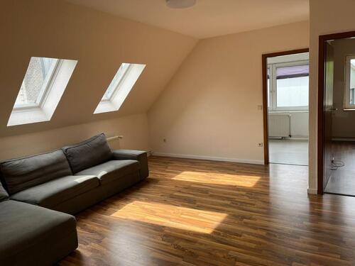 Foto - 3 Zimmer Küche Bad - 500,00 EUR Kaltmiete,