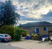 Einfamilienhaus mit EBK, Garage, Wintergarten, provisionsfrei!! - Salzgitter Ortschaft Ost