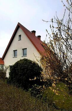 Foto - Haus mit großem Garten zu vermieten