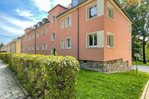 Foto - Genießen Sie Ruhe und Komfort in gepflegter Umgebung mit sonnigem Balkon!