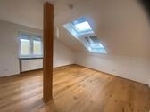 Foto - Modernisierte Dachwohnung - 3 Zimmer