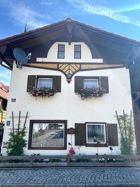 Foto - Einfamilienhaus ohne Garten mit Terrasse und großem Balkon