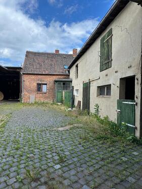 Foto - Bauernhaus, Landhaus in Erxleben zum Kaufen
