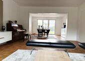 Foto - Haus mit Garage und PV-Anlage - 580.000,00&nbsp;EUR Kaufpreis, ca.&nbsp; 165,00&nbsp;m&sup2;
