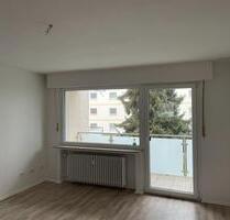 helle, ruhige 2,5-Zimmer-Wohnung mit Balkon ab 1.3. frei - Rinteln