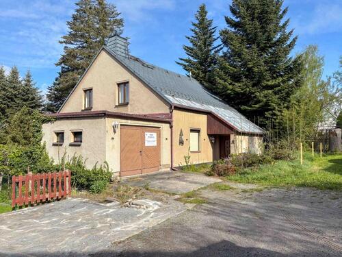 Foto - Freistehendes Einfamilienhaus mit grossem Garten in Schlettau