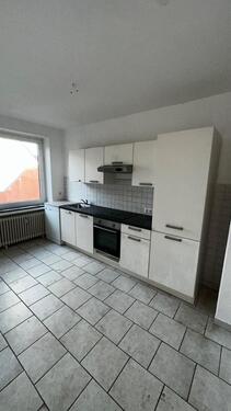 Foto - Helle 3-Zimmer-Wohnung mit Balkon & Einbauküche in zentraler Lage