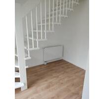 Doppelhaushälfte zu vermieten! - 1.200,00&nbsp;EUR Kaltmiete, ca.&nbsp; 160,00&nbsp;m&sup2; in Lenzen (Elbe) (PLZ: 19309)