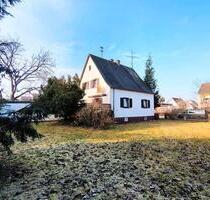 Großes Grundstück mit Einfamilienhaus für Bezug oder Neubau - Gablingen Großes Grundstück mit Einfamilienhaus für Bezug oder Neubau - Gablingen