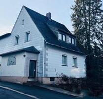 Freistehendes Ein- Zweifamilienhaus - ohne Provision - Selb