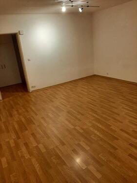 Foto - 2 Zimmer Wohnung in zentraler Lage in Niederwerrn