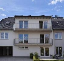 Erstbezug Moderne 2-Zimmer-Wohnung 1. OG mit Balkon in Bergheim