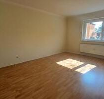 Wohnliche 2-Zimmer-Erdgeschosswohnung mit Balkon in Zeitz-Forststraße