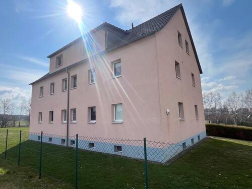 Foto - top sanierte 1 Raumwohnung mit Einbauküche in ruhigem Haus mit toller Aussicht