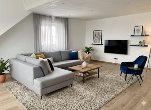 Foto - Offenes Wohnen im Dachgeschoss - 950,00&nbsp;EUR Kaltmiete, ca.&nbsp; 67,00&nbsp;m&sup2;