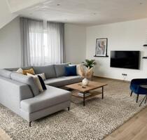 Offenes Wohnen im Dachgeschoss - 950,00&nbsp;EUR Kaltmiete, ca.&nbsp; 67,00&nbsp;m&sup2; in Herzogenaurach (PLZ: 91074)